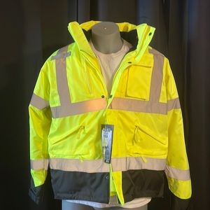 Roadwear Men’s zip up jacket size medium